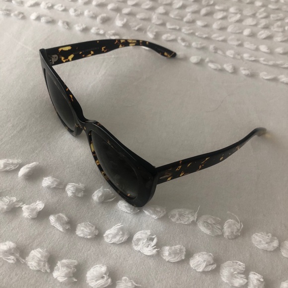 Barton Perreira Olina Sunglasses - Picture 4 of 5